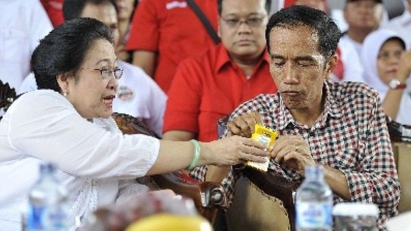 Elite PDIP: Oligarki Punya Skenario Pecah Presiden Jokowi dengan Megawati