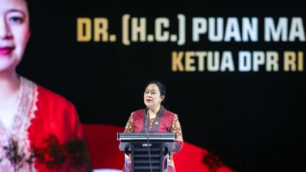Ini Kata Puan Soal Jokowi Bagi-bagi Bansos Jelang Coblosan Pemilu 2024