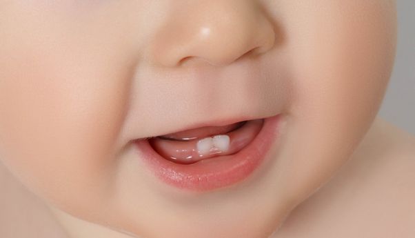 Cara Ampuh Hadapi Anak yang Susah Makan saat Tumbuh Gigi