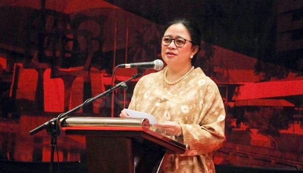 Puan Maharani Terima Gelar Doktor Kehormatan, #SelamatMbakPuan