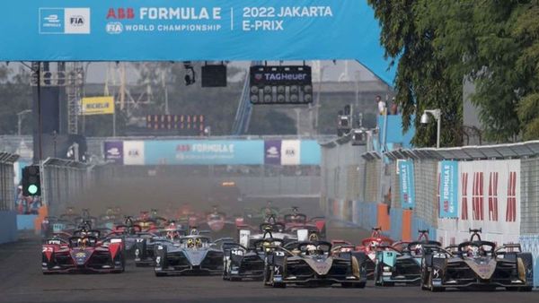 Jakpro Tak Kunjung Umumkan Sponsor Formula E, Komisi E DPRD DKI: Jangan Sampai Jadi Isu Sepi Peminat