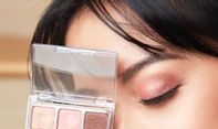 Ingin Tampil Menarik Saat Meeting Online? Cukup Gunakan 3 Eyeshadow Ini