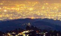 Bukit Bintang Bandung Hadirkan Keindahan Lanskap Kota Parahyangan