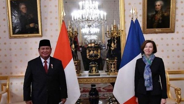 Berita Terkini: Ketemu Menhan Prancis, Prabowo Bahas Kerja Sama Bidang Pertahanan