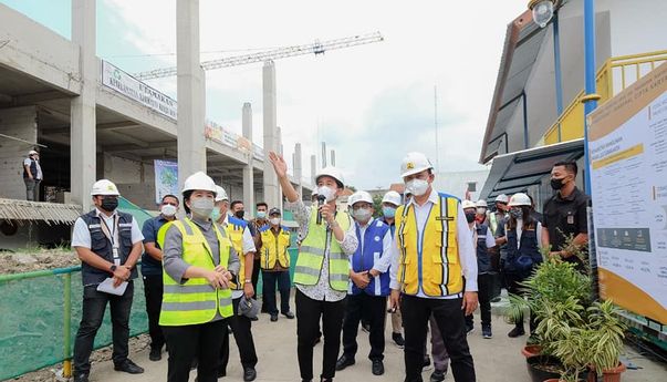 Meski Isolasi Mandiri, Gibran Rakabuming Tetap Pimpin Rapat via Zoom: 24 Jam untuk Warga Solo