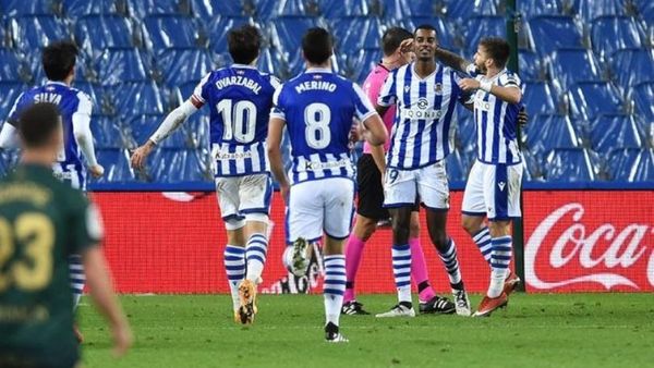 Menang 4-1 dari Huesca, Real Sociedad Melanggeng di Puncak Klasemen Liga Spanyol