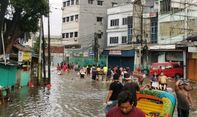 Beda Pandangan Anies dan Jokowi Soal Penyebab Banjir Jakarta