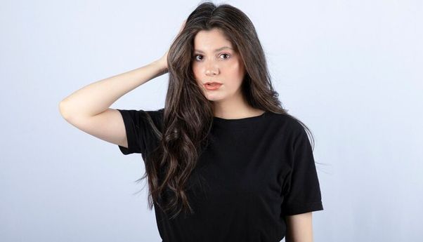 6 Perubahan Rambut Seiring Usia dan Tips Perawatan
