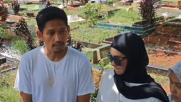 Ibnu Jamil Ungkap Pesan Terakhir Ibunya Sebelum Meninggal Dunia