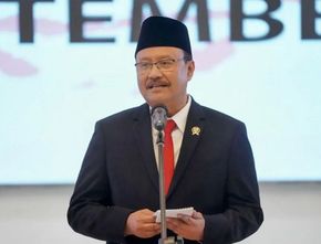 Gus Ipul Targetkan Kemiskinan Ekstrem Turun Jadi 0 Persen dalam 2 Tahun