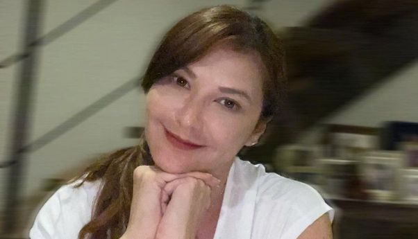 Tamara Blezynski Posting Foto Bendera Merah Putih Terbalik, Diprotes Netizen Tapi Malah Sedih