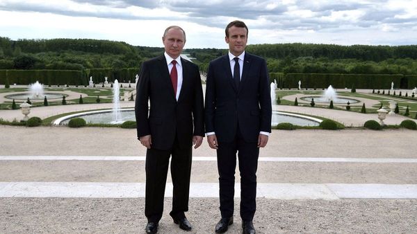 Presiden Prancis Emmanuel Macron terbang ke Moskow dalam Langkah Jalani Misi Diplomatik Berisiko