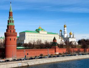 Tegas! Jubir Kremlin Singgung Biden: Tak Seorang Pun di Rusia yang Berpikir Pakai Senjata Nuklir