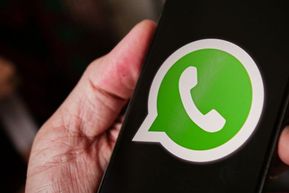 DPR AS Larang Anggota Menggunakan WhatsApp Demi Keamanan Data