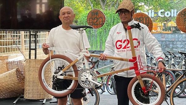 Jajal Sepeda Bambu GORo, Menteri Teten: Bahan Dasarnya Tak Pernah Terpikir