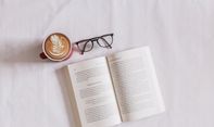 Manfaat Membaca Buku untuk Kesehatan Mental, Apa Saja Ya?