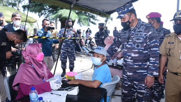 Denjaka Bergerak ke Pulau Tidung Bawa 2.000 Vaksin Sinovac
