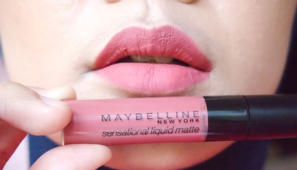 Rekomendasi Lipstik untuk Bibir Hitam dan Kering