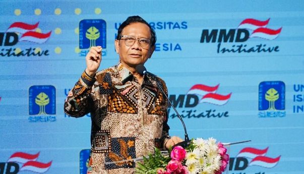 Mahfud MD Kenang Momen Berjuang Bersama TPN: Berangkat Subuh, Pulang Tengah Malam