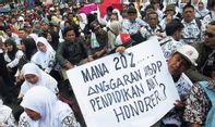 Ironis! Gaji Guru Honorer di Kabupaten Tegal Masih Sebesar Rp 300 Ribu Per Bulan