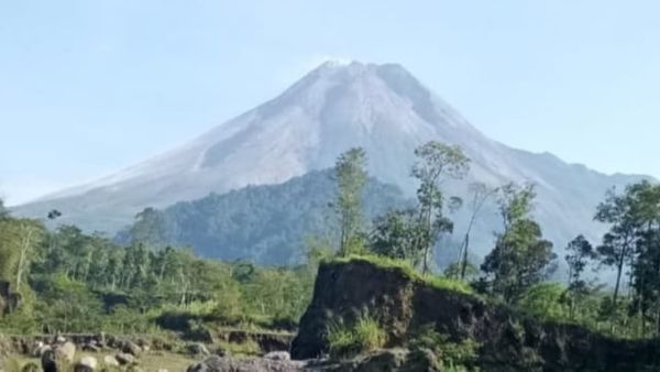 Gunung Merapi Kembali Muntahkan Lava Pijar dan Awan Panas, BPPTKG Wanti-wanti Kawasan ini