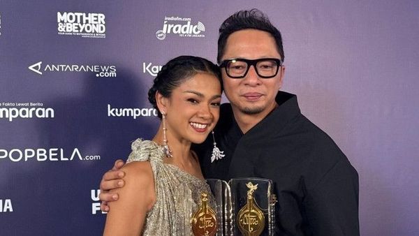 Nirina Zubir Sabet Piala Citra FFI 2024 Pemeran Wanita Terbaik Lewat JESEDEF