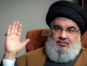 Ayatollah Ali Khamenei Pernah Kirim Pesan ke Hasan Nasrallah Agar Tinggalkan Lebanon Sebelum Terbunuh