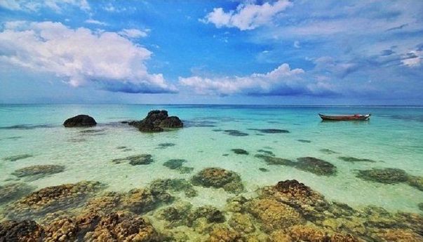 Pantai Tureloto di Desa Balefadorotuho Lebih Indah dari Laut Mati di Yordania