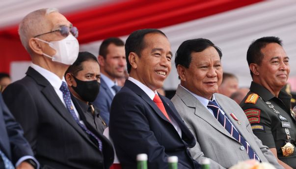 Puncaki Survei Indostrategi, Prabowo Dinilai Tak Salah Bergabung dengan Kabinet Jokowi