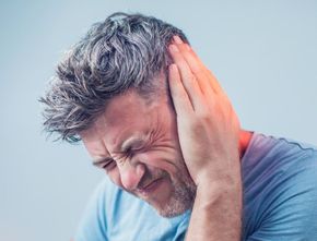 Apa Penyebab Telinga Sakit dan Bagaimana Cara Mengatasinya?