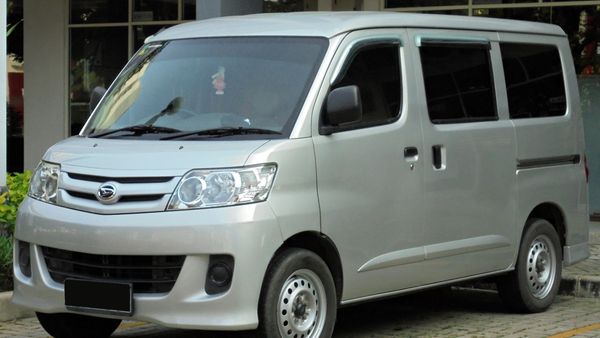 Inilah Spesifikasi Daihatsu Luxio, Mini Bus Mewah dan Elegan