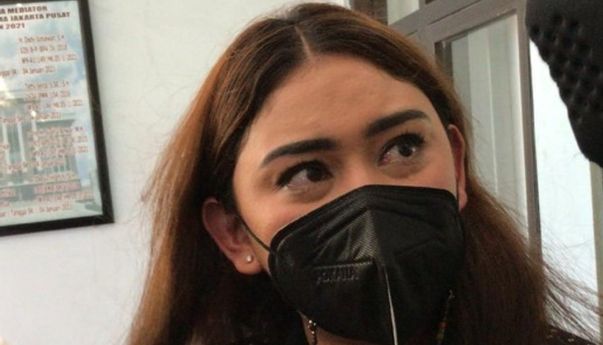 Thalita Latief Akui Dirinya Korban KDRT dan Geram dengan Kebohongan Dennis Lyla
