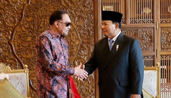Bertemu Anwar Ibrahim, Prabowo Sampaikan Indonesia Akan Jaga Hubungan Baik dengan Malaysia