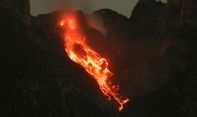Gunung Merapi Masuk Fase Erupsi, Warga Kemalang Klaten Tetap Beraktivitas Normal