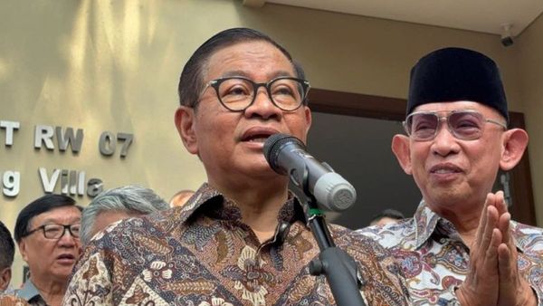Pramono Pastikan Tak Cabut KJP Siswa yang Masuk Sekolah Rakyat