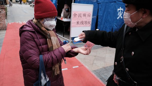 Varian Delta Masih Berbahaya, China Pertimbangkan Gunakan Booster Vaksin