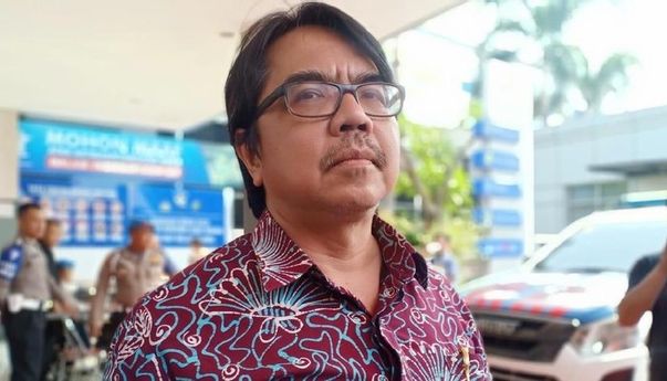 Ade Armando: Rocky Gerung Norak Saat Komentari Kasus Pengeroyokan