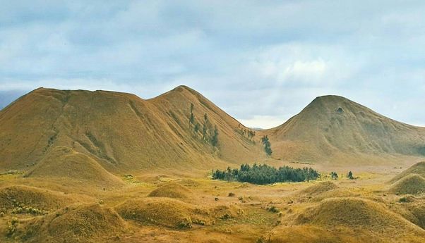 Berwisata ke Kawah Wurung Bondowoso Jambrudnya Jawa Timur