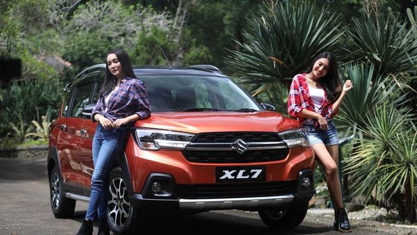 Pendatang Baru, Mobil Suzuki XL7 Raih Gelar Car of The Year Otomotif Award 2020