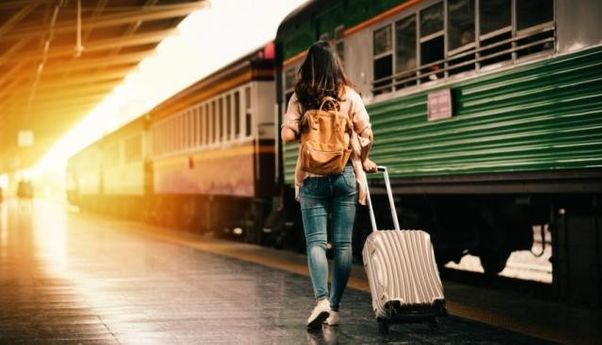 Jelang Liburan Akhir Tahun: Begini Cara Pesan Tiket KAI Secara Online