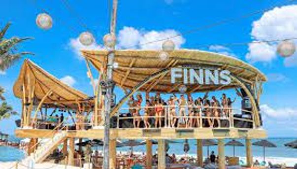 Berlibur di Beach Club Bali Terindah Era New Normal