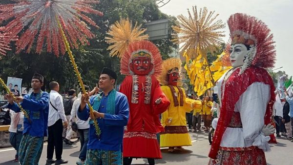 Pemprov DKI Larang Penggunaan Ondel-Ondel untuk Mengamen