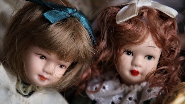 Percakapan Spirit Doll di Twitter & Youtube: Dari Soal Agama hingga Jenglot