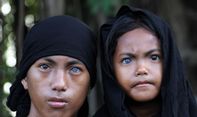 Tak Hanya Dikenal Pandai Melaut, Keindahan Mata Biru Suku Buton Juga Mencuri Perhatian