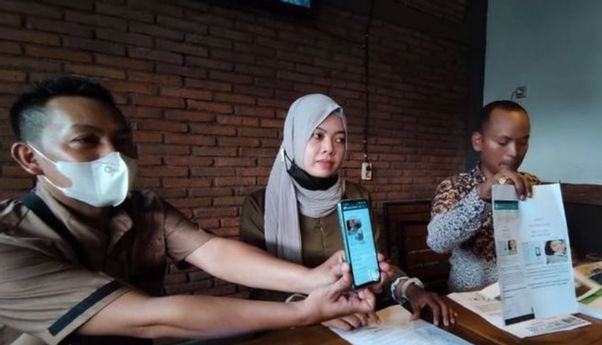 Perempuan Ini Diteror Jual Diri untuk Lunasi Utang 20 Pinjol Hingga Ratusan Juta Rupiah