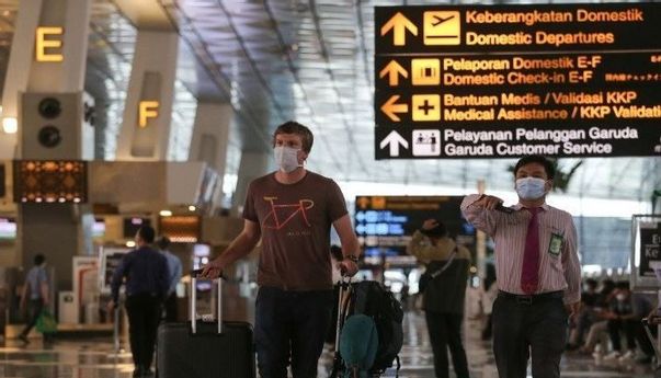 Gagal Paham, WNA Dilarang Masuk, Kok Indonesia Terima 153 Warga China?