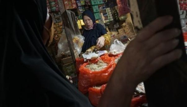 Pedagang Pasar Tradisional Nilai Program Jateng di Rumah Aja Bikin Kondisi Makin Terpuruk