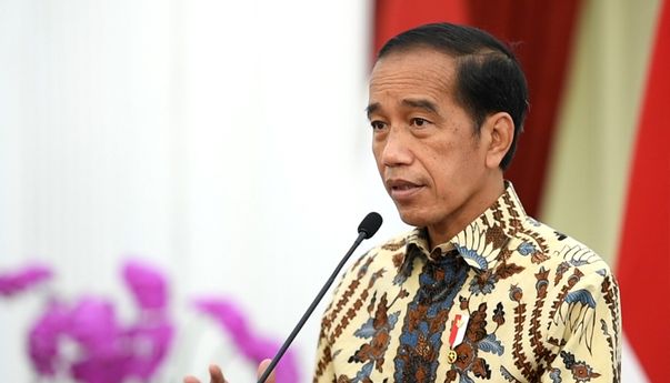 Di Depan Menteri dan Kepala Daerah Jokowi Kesal Duit Gede Nagara Dipakai Beli Barang Impor: Bodoh Banget Kita Ini