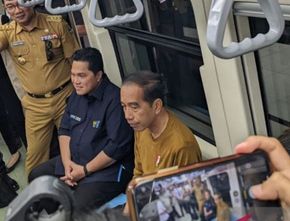 Kembali Jajal Kereta LRT Jabodetabek, Jokowi: Sudah Tiga Kali Nyoba, Saya Rasakan Nyaman