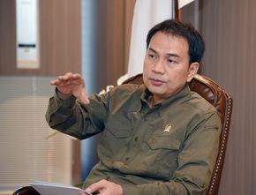 Cerita Uang Suap Penyidik KPK yang Seret Nama Azis Syamsuddin